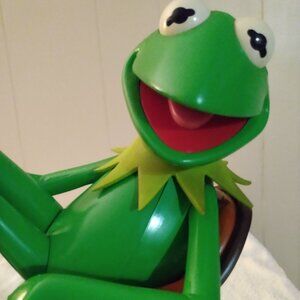 Vintage 1983 Kermit the frog Landline Phone